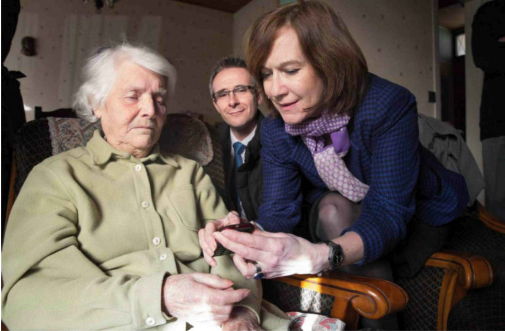 LeParisien 30215_Page_2