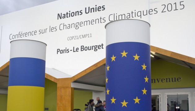 COP21 climate summit's venue at Le Bourget, northeast of Paris . Some 150 leaders including will attend the start on November 30 of the UN conference, tasked with reaching the first truly universal climate pact.Arrivee des participants a la conference sur les changements climatiques COP21. Derniers preparatifs avant l'ouverture du sommet de l'ONU le 30 novembre au Bourget./MASTAR_081101000785/Credit:M.ASTAR/SIPA/1511300849